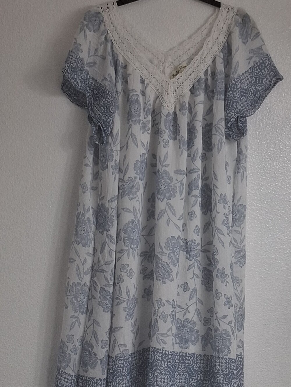Indigo Rose Floral Print Dress    Size 1X